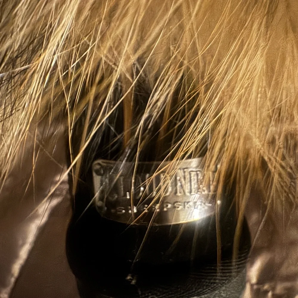 Cloud Nine Raccoon fur Black Boots - Picture 3 of 6